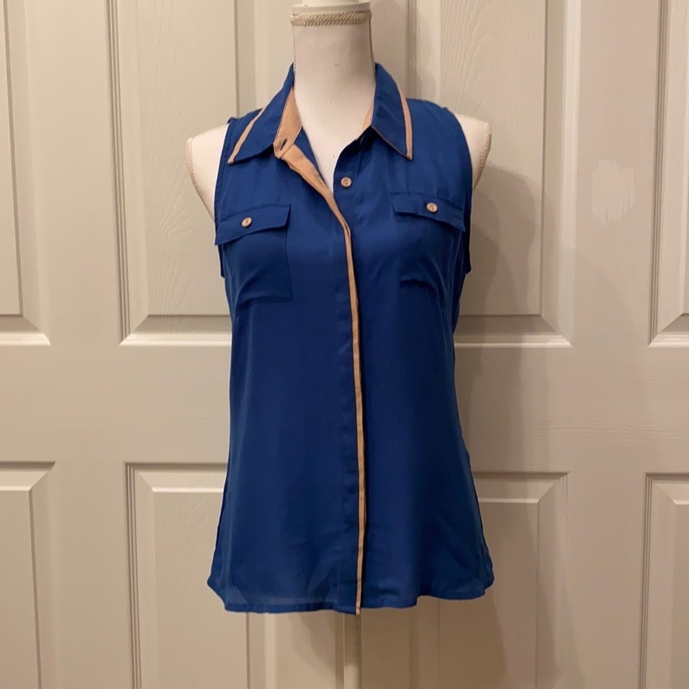 Anthropologie Blu Pepper blue tan button down tank